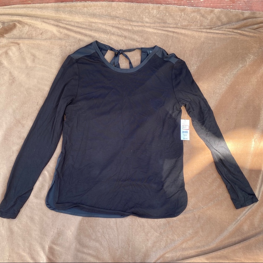 Lord and Taylor black long sleeve satin back top